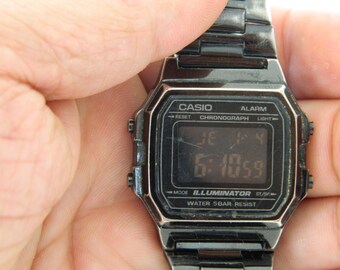 レア VINTAGE 80's BUGI QUARTZ AMラジオとデジタル時計 Rare Vinage 1980 's Casio B-660W Illuminator Watch | Water