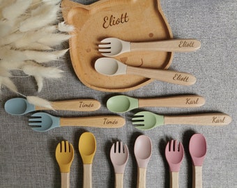 Couverts personnalisés bébé, cuillère et fourchette en bois et silicone