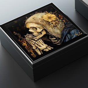 Skeleton Jewelry Box, Skull Decor, Gothic Stash Box, Spooky Trinket Holder, Witchy Ring Organizer, Halloween Gift
