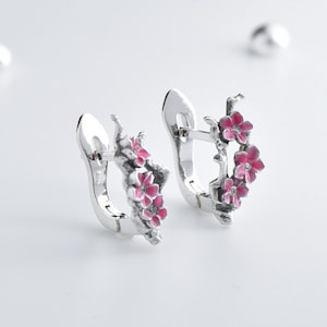 Sterling Silber Sakura Blüten Ohrringe: Oxidierter Blumenschmuck
