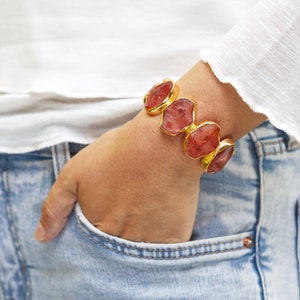 Large rough Carnelian chain cuff bracelet,bezeled raw carnelian cuff,brownish red stone cuff bracelet