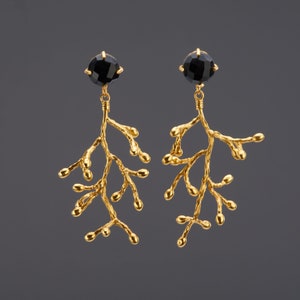 Two tier black onyx and bare branch earring,Black onyx and golden tree root earring,Golden tree branch earrings