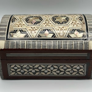 Handcrafted Mother of Pearl Inlay Wooden Jewellery Box Cigarette Egyptian handmade Box organiser jewelry Box