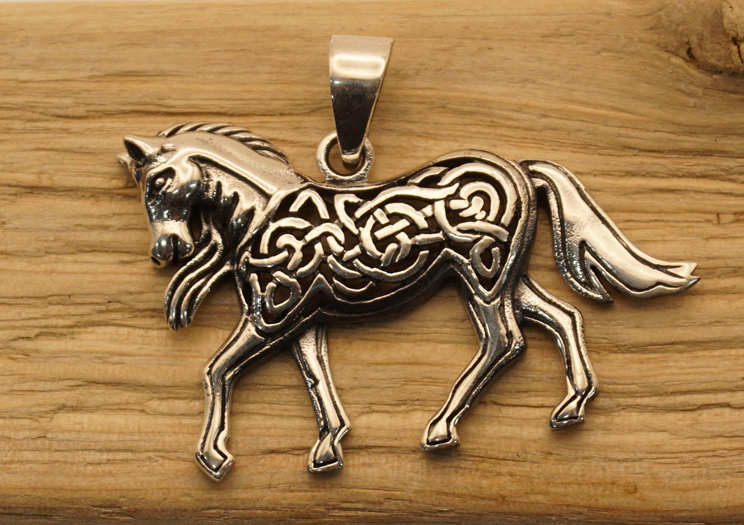 Sterling Silver Celtic Horse Pendant - Etsy