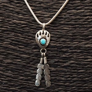 Sterling silver Indian pendant hogweed with feathers