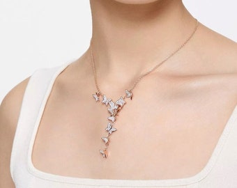 Lilia Y-Necklace - Elegant Crystal Pendant Jewelry - Timeless Beauty and Grace - Luxury Women's Accessory