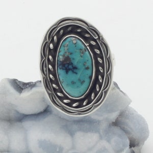Natural Old 70&#39;s Kingman Turquoise Cabochon , Hand Fabricated Sterling Silver Ring
