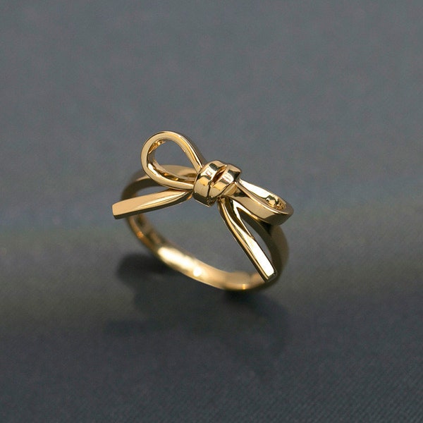 Zierlicher Schleifenring, goldener Schleifenring, silberner Knoten-Fliegering, zierlicher Schleifenring, minimalistisches Band, kleiner Schleifenring, Geschenk für Sie, Schleifenschmuck, Frauenring