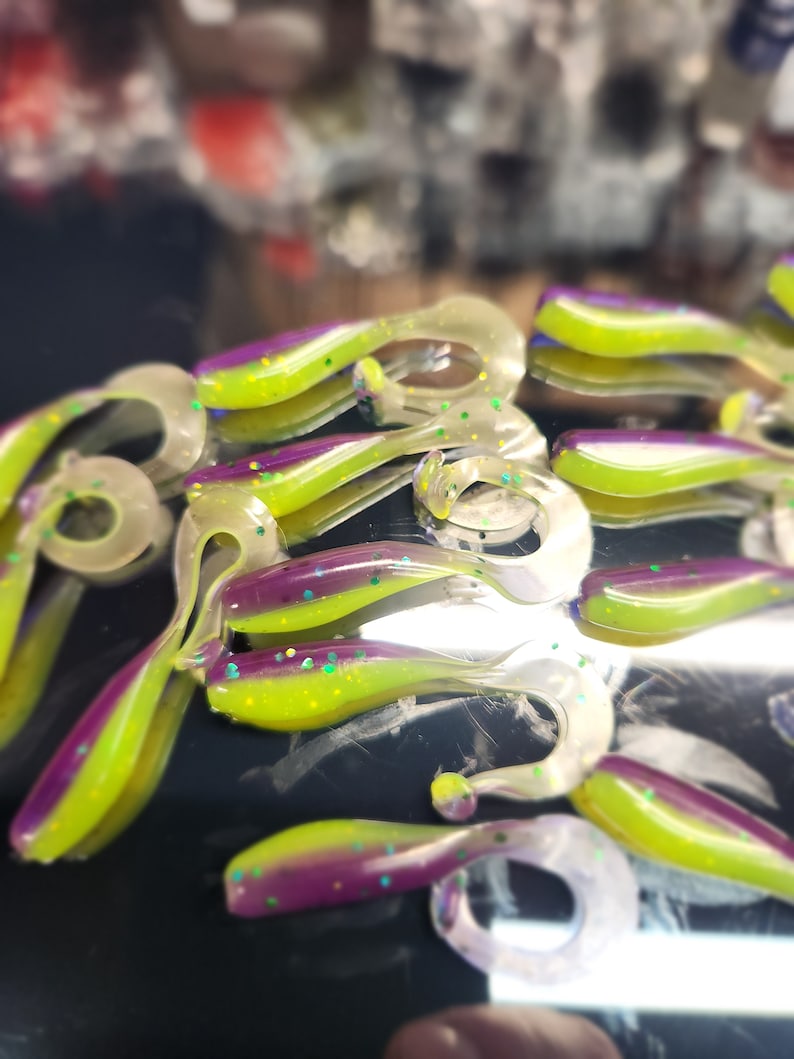 STS 1.75 BA Curly Tail Kicker Soft Plastic Crappie Fishing Bait Joker