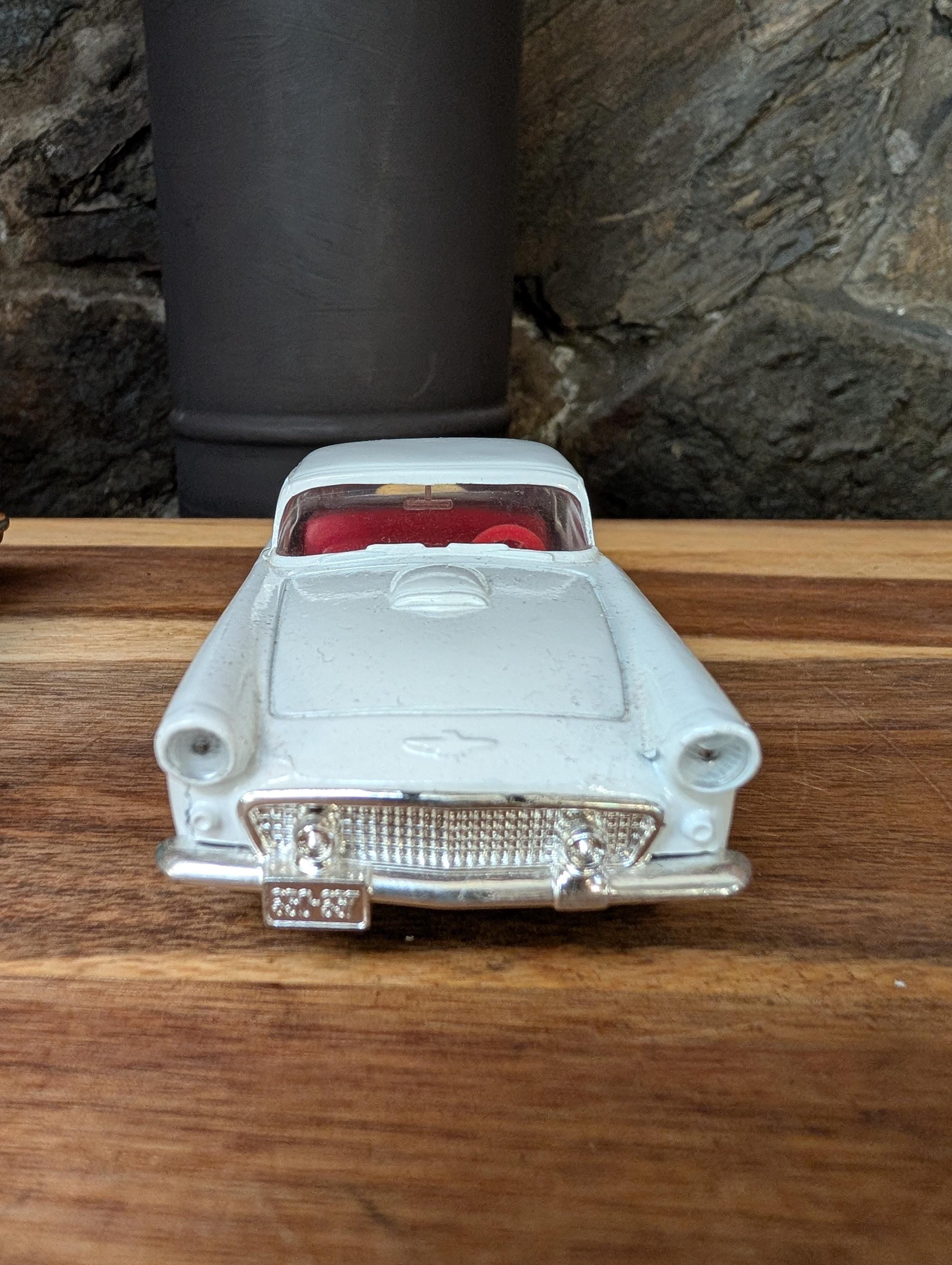 Vintage Majorette Die Cast Cars- White Thunder Bird 1956 1:32