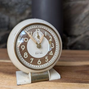 Vintage Westclox Baby Ben Mechanical Wind up Alarm Clock-circa