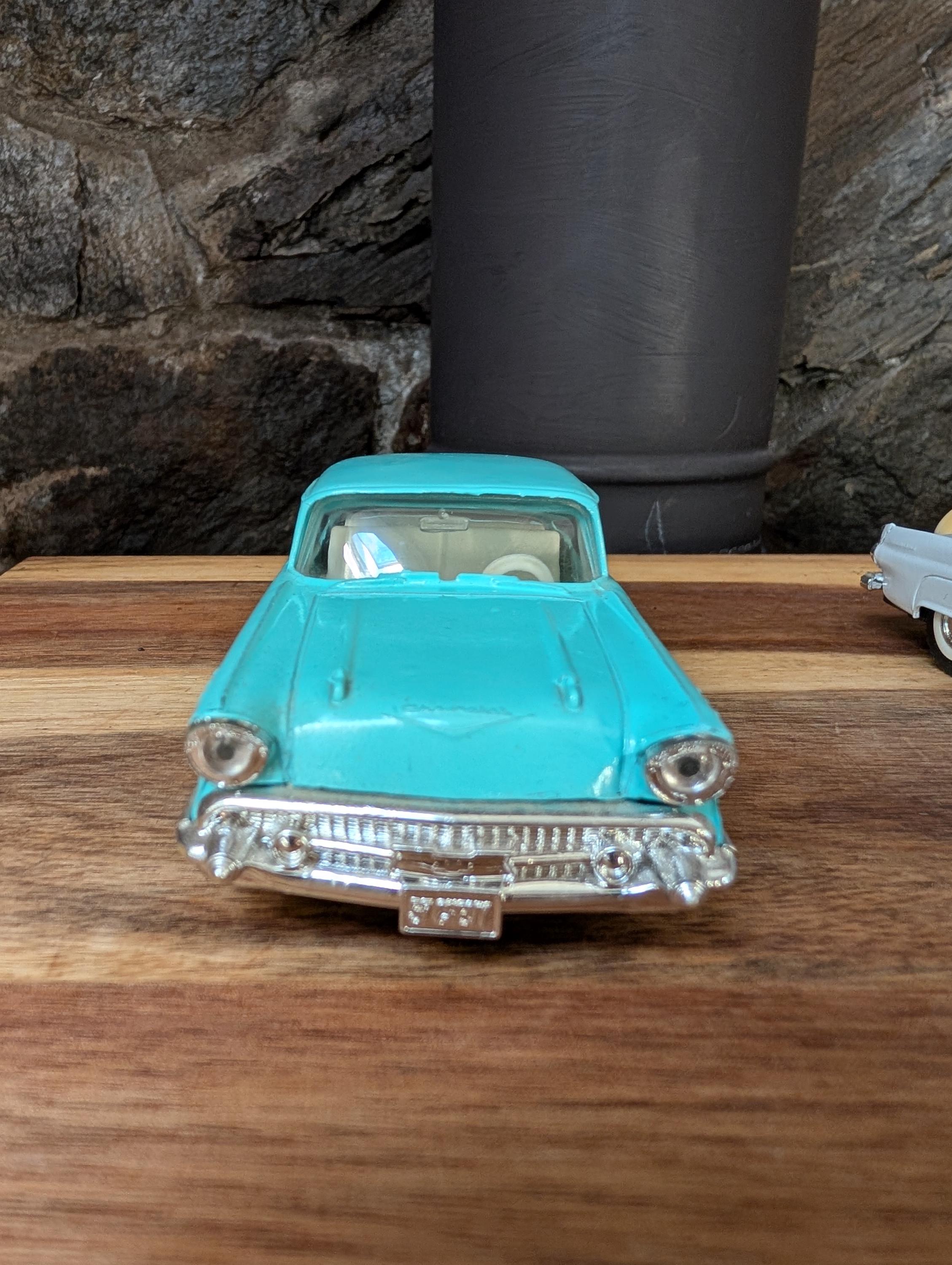 Vintage Majorette Die Cast Cars- White Thunder Bird 1956 1:32