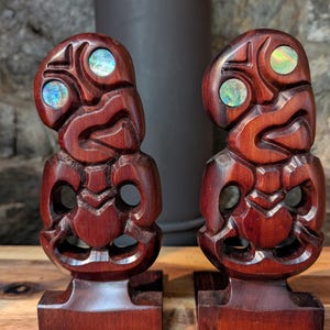Vintage New Zealand Tiki - Etsy