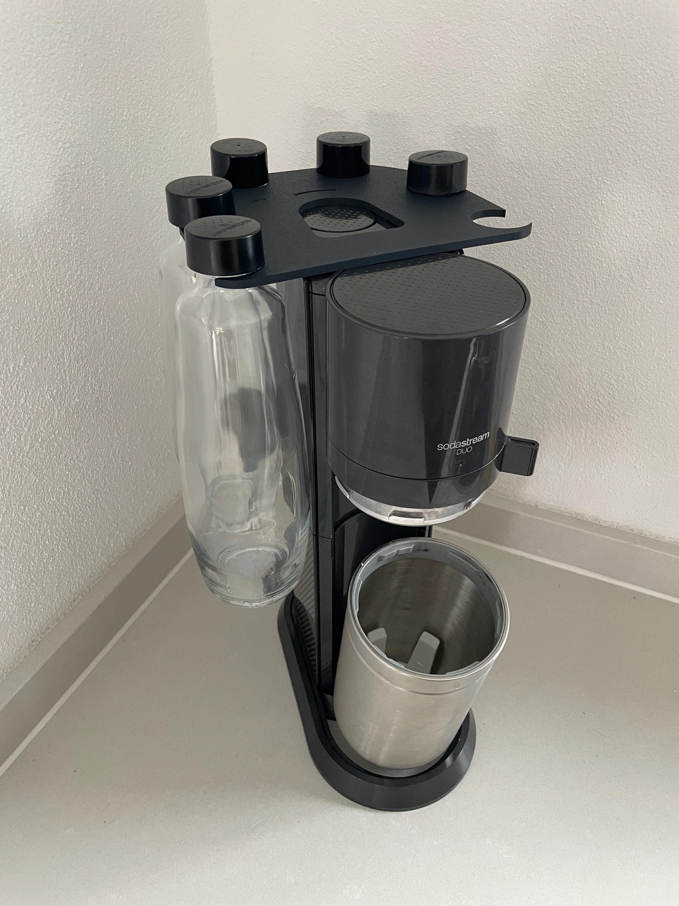 Flaschenhalter passend für SodaStream Duo – 3D‑gedruckter Halter | Organizer für Küche | Modern & Platzsparend
