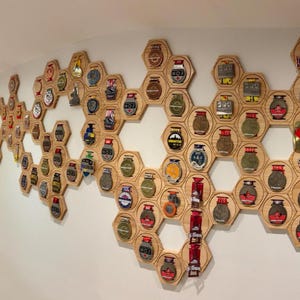 Cadre porte-médailles universel haut de gamme avec boîte-cadeau - Bois massif naturel - Gloryboard