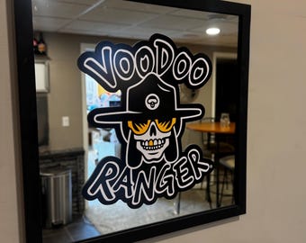 Voodoo Ranger-spegel | Svart inramad ölväggdekor | Man Cave-bardekor | Gåva för hantverksölfan |
