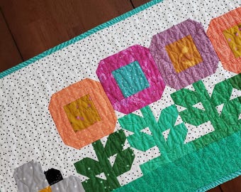 Zinnia Flowers & Bumble Bees Patchwork Table Runner Quilt: Colorful Handmade Table Topper
