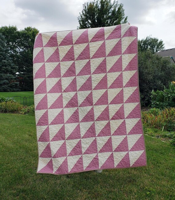Natural and Foxglove Triangle Patchwork Throw Quilt: Handmade Blanket - Off-White / Dusty Purple Pink Fabric