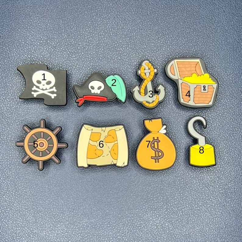 Pirate Croc Charms: Set van 8 handgemaakte schoenbedels met piratenthema afbeelding 2