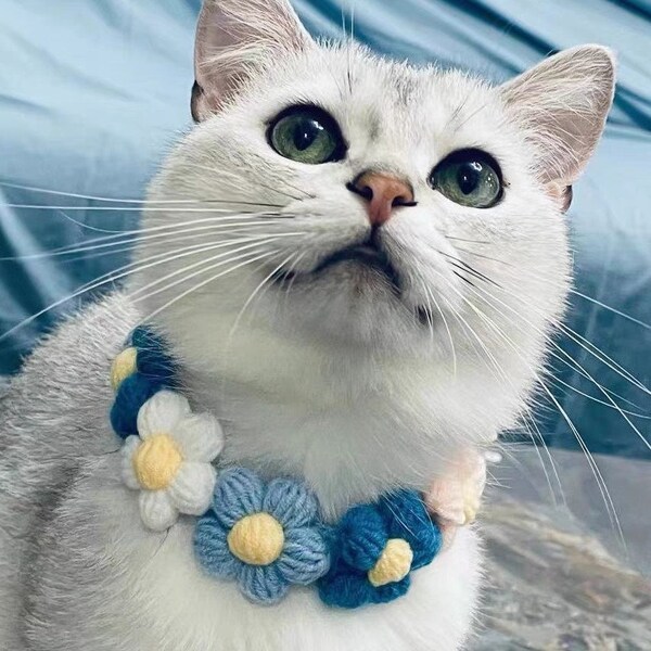 Flower handmade knitted crochet pet collar, Cat Neckwear, Adjustable Pet Collar, Gift for her, Gift for him