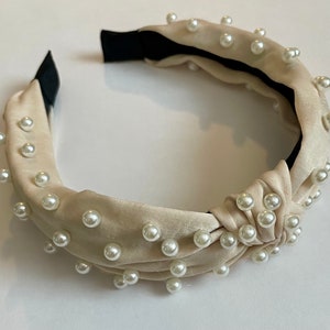 Off White Pearl Embellished Knot Headband / Women&#39;s Hair Accessories