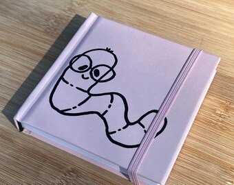 Minicuaderno de bocetos pintado a mano - Gusano Worthington - 80 páginas - Páginas en blanco sin ácido