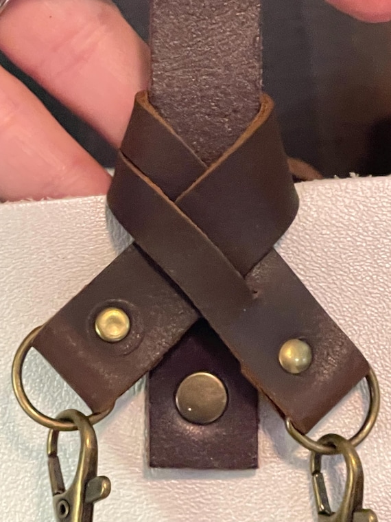 Double loop flair holder to hold 2 separate charms to your PLG Portland Leather Goods Bags Full grain brown leather. Purse charm keychain