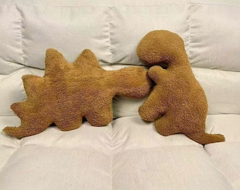 Almohada de felpa grande Dino Nugget - Lanzamiento único / Almohadas de sofá Dino Nuggie para el hogar / Decoración de vivero de dinosaurios / Decoración del hogar Dino / Regalo para mamá