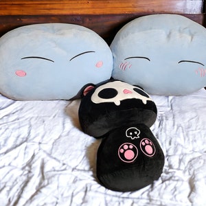 19 in/50cm New Anime Cute KAWS Plush +Keychain Cartoon Character Stuffed  Animal, Cushion Pillow, Home Bedroom, car Decoration, Soft and Comfortable  (A), Animals -  Canada
