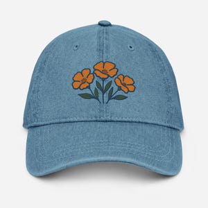 Gestickte Mohnblumen-Denim-Mütze, Wildblumen-Baseballmütze, Botanische Garten Geschenk, Orange Blumen-Papa-Hut, minimalistische Blumen, Road Trip Hut