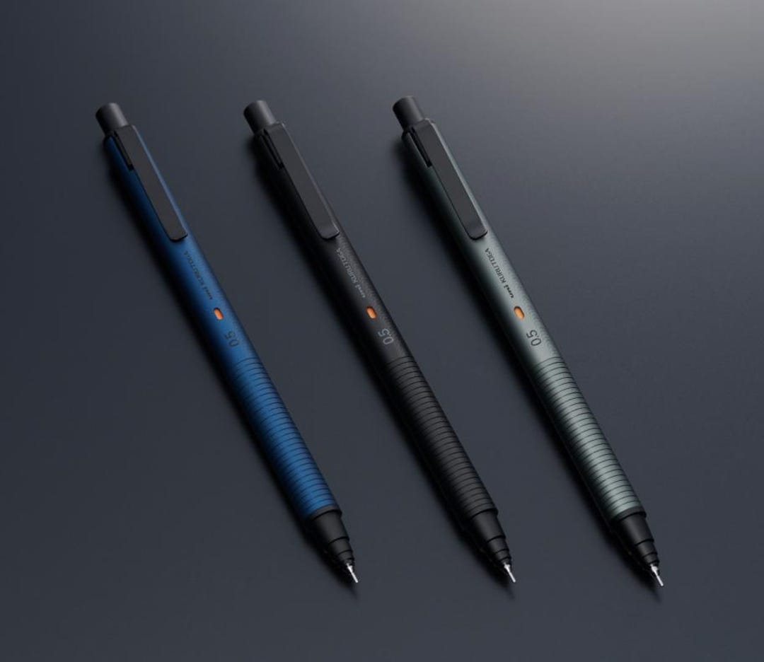 クルトガメタル、サイレントブルー、ファントムグレー、ノクターン