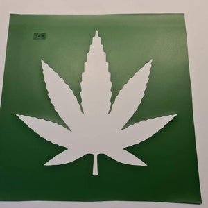 24cm Vinyl Cannabis Leaf Stencil