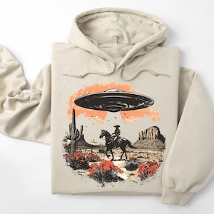 Ufo Western Shirt, Retro T-Shirt, Vintage Cowboy TShirt, Rodeo T Shirt, Wild West Shirt, Western Oversized Tee, Unisex, Vintage Style