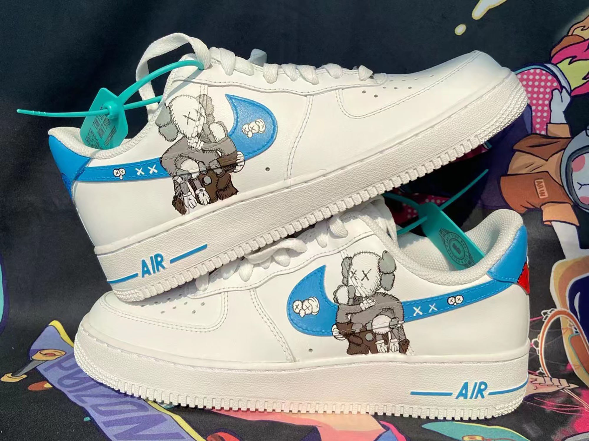 Kaws Custom Shoes For Air Force 1 White Graffiti Hand Painted Art Sneaker :  r/TheZeroCustom