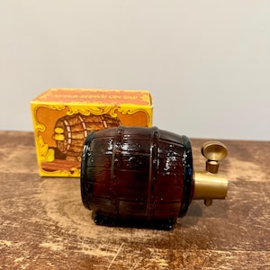 Vintage Avon On Tap Wild Counry 5oz Aftershave Bottle