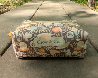 Mini Travel Bags - Nature Inspired Cosmetic Organizers - Snails