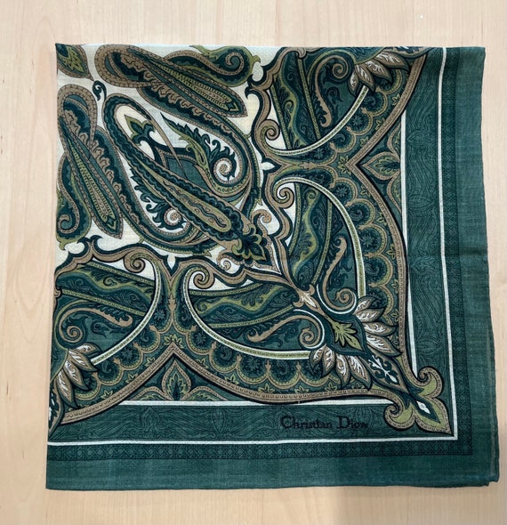 MEN Handkerchief Vintage Art Green Paisley Classic