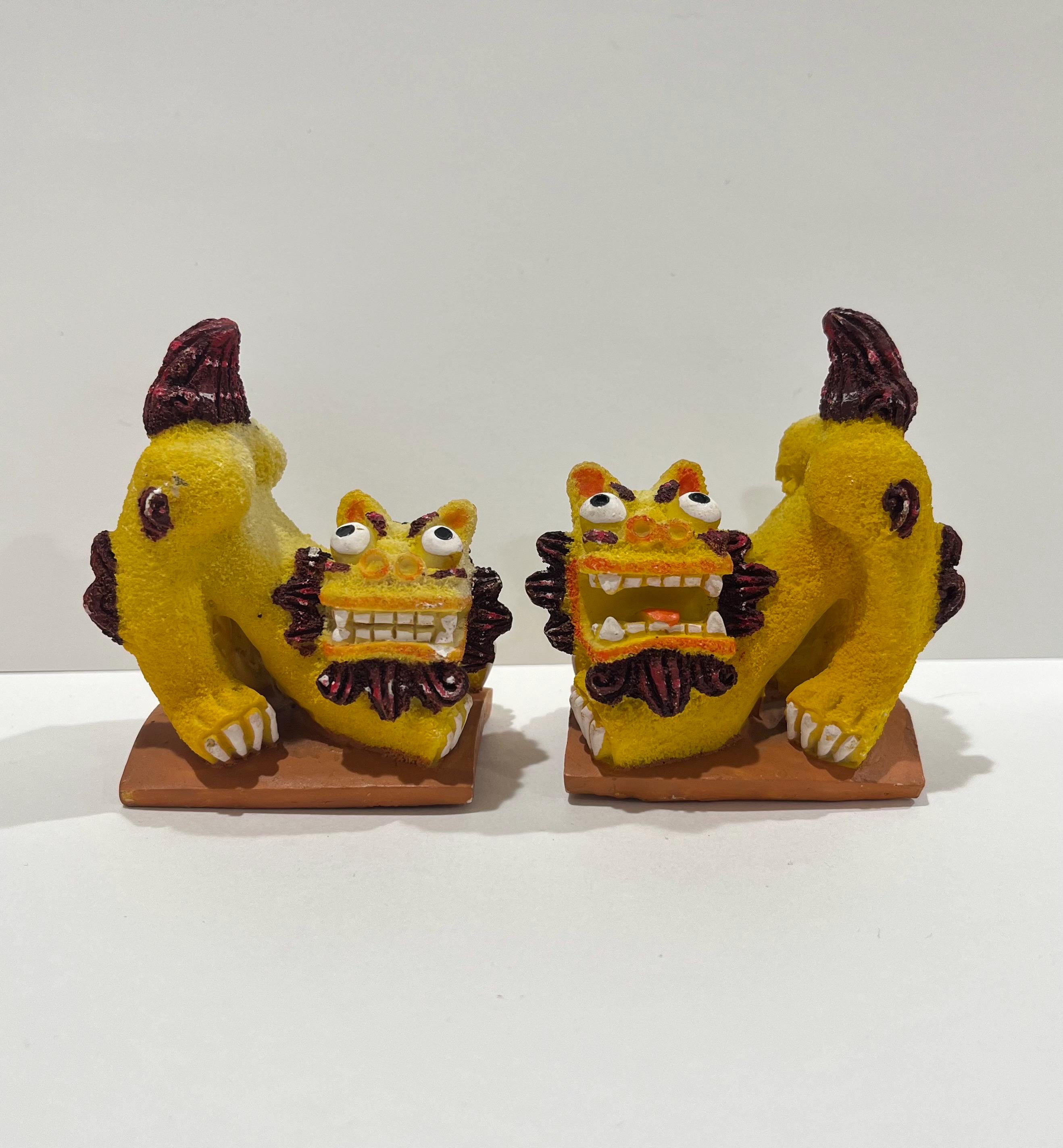 アンティーク ヴィンテージ 木箱 翡翠 獅子 こまいぬ レトロ ひすい Vintage Okinawa Lucky Charm Omamori Fusui Mini Shisa Lion Yellow