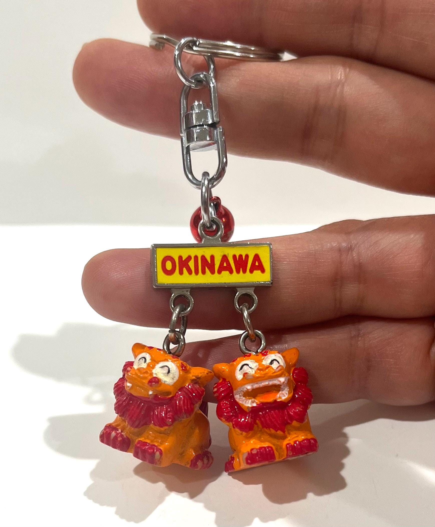 Okinawa Shisa Lion Smile Keychain Lucky Charm Pink H:2 Cm.small