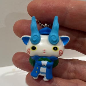 Bandai Youkai Yokai Watch Gashapon Mini Figure Keychain Komasan collection Anime Yokai Watch Komasan Plush Animal High 4 cm.