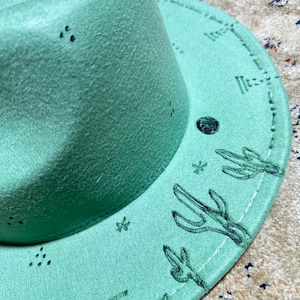 Wide brim felt hat Cactus