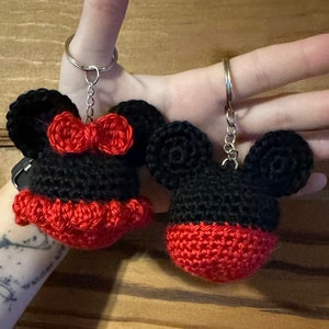 Mickey & Minnie Keychain Pattern | Crochet Pattern | Low Sew Amigurumi Pattern | PDF Download | Keychain Pattern | Gift Idea