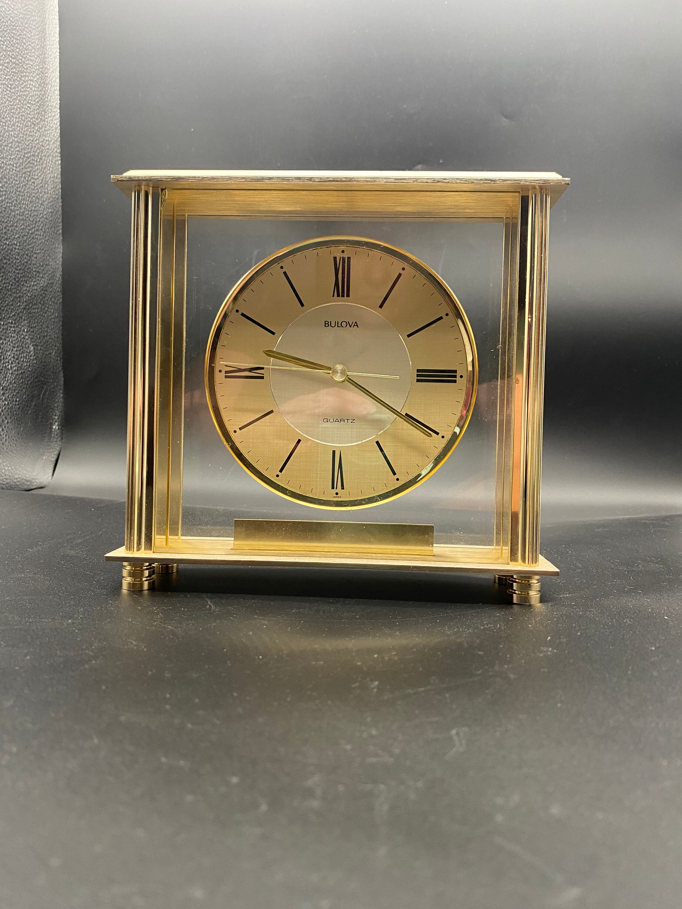 ゴールド 置時計　マントラ　プラピカネ　clock ホルダー　lunate Vintage Bulova Mantle Clock - Etsy