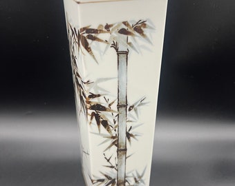 Beau grand vase carré unique fabriqué au Japon