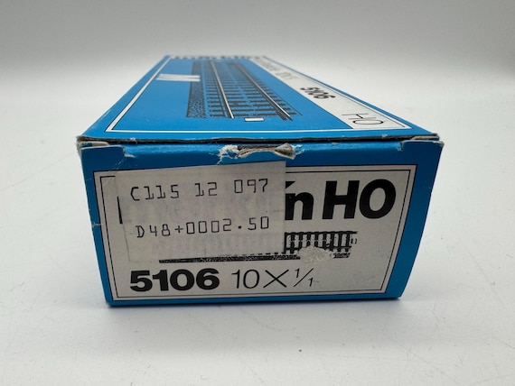 Marklin HO 5106 Straight Track Section - New in 80s Box (10x