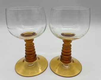 Vintage Bernsteinfarbene mundgeblasene Römer Weingläser 2er Set