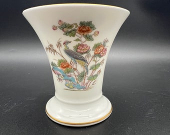 Wedgwood Bone China Kutan Crane Bud Vase Cup