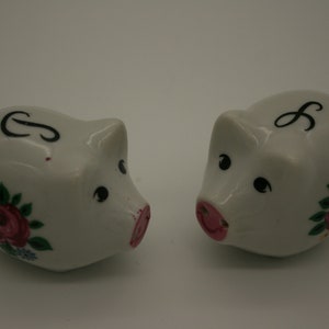 Pig Vintage Salt and Pepper Set
