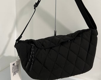 Black Puffer Crossbody Bag with Adjustable Strap, Puffer Bag, Puffer Bum Bag, Puffer Diaper Bag, Black Puffer Crossbody, Puffer Quilted Bag