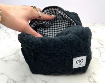 Medium Black Makeup Bag Medium Toiletry Bag Washable Makeup Bag Quilted Makeup Bag Travel Makeup Bag Black Cosmetic Bag Summer Makeup Bag